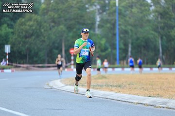 BINH DUONG NEW CITY HALF MARATHON 2024 - Ảnh #1735676