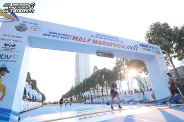 BINH DUONG NEW CITY HALF MARATHON 2024 - Ảnh #1820347