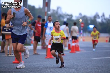 BINH DUONG NEW CITY HALF MARATHON 2024 - Ảnh #1727939
