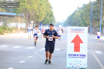 BINH DUONG NEW CITY HALF MARATHON 2024 - Ảnh #1756095