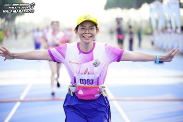 BINH DUONG NEW CITY HALF MARATHON 2024 - Ảnh #1759283