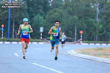 BINH DUONG NEW CITY HALF MARATHON 2024 - Ảnh #1736018