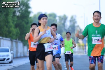 BINH DUONG NEW CITY HALF MARATHON 2024 - Ảnh #1776289