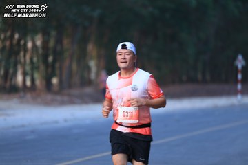 BINH DUONG NEW CITY HALF MARATHON 2024 - Ảnh #1750335