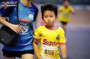 BINH DUONG NEW CITY HALF MARATHON 2024 - Ảnh #1725679