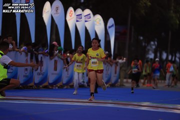 BINH DUONG NEW CITY HALF MARATHON 2024 - Ảnh #1729192