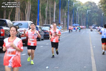 BINH DUONG NEW CITY HALF MARATHON 2024 - Ảnh #1756373