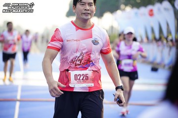 BINH DUONG NEW CITY HALF MARATHON 2024 - Ảnh #1762034