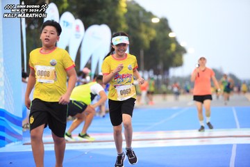 BINH DUONG NEW CITY HALF MARATHON 2024 - Ảnh #1727603