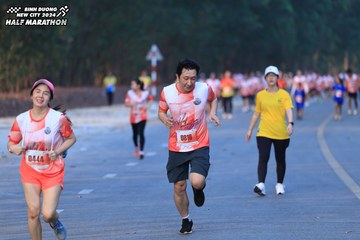 BINH DUONG NEW CITY HALF MARATHON 2024 - Ảnh #1772245