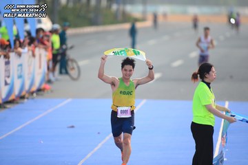BINH DUONG NEW CITY HALF MARATHON 2024 - Ảnh #1739045