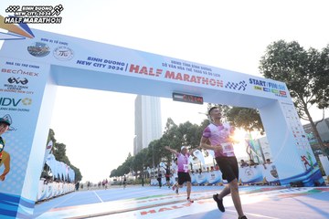 BINH DUONG NEW CITY HALF MARATHON 2024 - Ảnh #1819687
