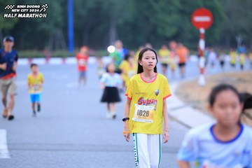 BINH DUONG NEW CITY HALF MARATHON 2024 - Ảnh #1726494