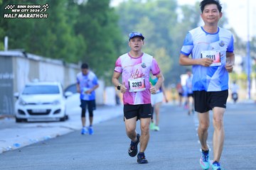 BINH DUONG NEW CITY HALF MARATHON 2024 - Ảnh #1767541