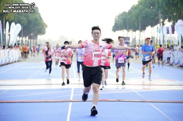 BINH DUONG NEW CITY HALF MARATHON 2024 - Ảnh #1762935