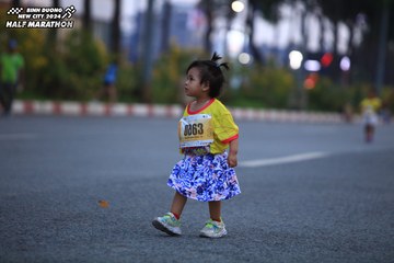 BINH DUONG NEW CITY HALF MARATHON 2024 - Ảnh #1727864