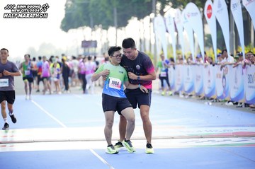 BINH DUONG NEW CITY HALF MARATHON 2024 - Ảnh #1760438