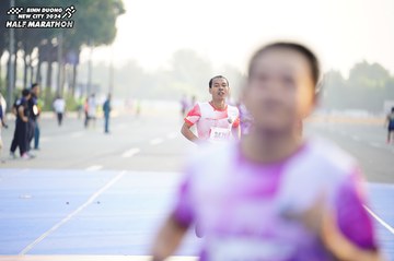 BINH DUONG NEW CITY HALF MARATHON 2024 - Ảnh #1757264