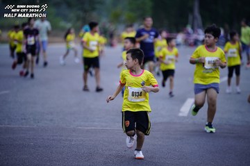 BINH DUONG NEW CITY HALF MARATHON 2024 - Ảnh #1724600