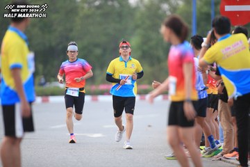 BINH DUONG NEW CITY HALF MARATHON 2024 - Ảnh #1736965