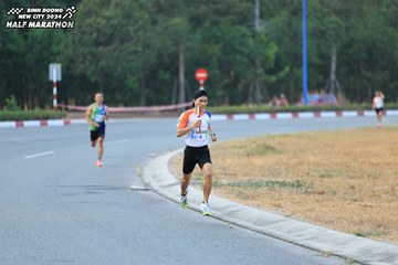 BINH DUONG NEW CITY HALF MARATHON 2024 - Ảnh #1735099
