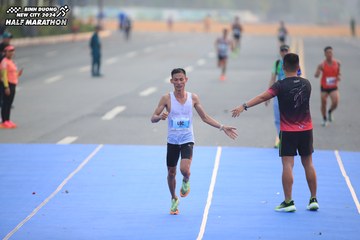 BINH DUONG NEW CITY HALF MARATHON 2024 - Ảnh #1738862