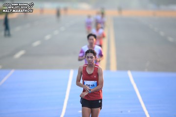 BINH DUONG NEW CITY HALF MARATHON 2024 - Ảnh #1740865