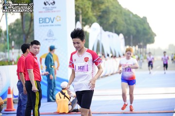 BINH DUONG NEW CITY HALF MARATHON 2024 - Ảnh #1758372