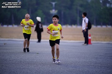 BINH DUONG NEW CITY HALF MARATHON 2024 - Ảnh #1725160