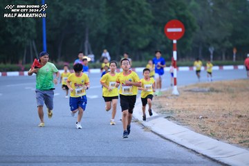 BINH DUONG NEW CITY HALF MARATHON 2024 - Ảnh #1726172
