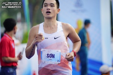 BINH DUONG NEW CITY HALF MARATHON 2024 - Ảnh #1760209