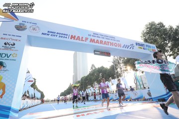 BINH DUONG NEW CITY HALF MARATHON 2024 - Ảnh #1820949