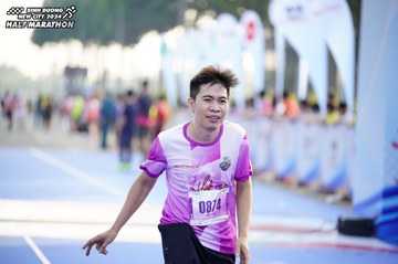 BINH DUONG NEW CITY HALF MARATHON 2024 - Ảnh #1763160