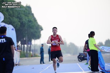 BINH DUONG NEW CITY HALF MARATHON 2024 - Ảnh #1771009