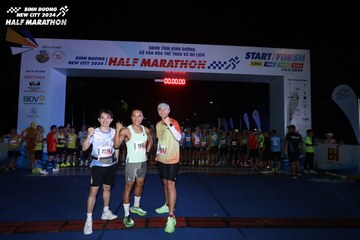 BINH DUONG NEW CITY HALF MARATHON 2024 - Ảnh #1737725