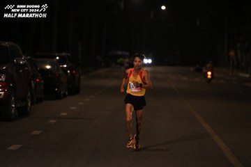 BINH DUONG NEW CITY HALF MARATHON 2024 - Ảnh #1739914