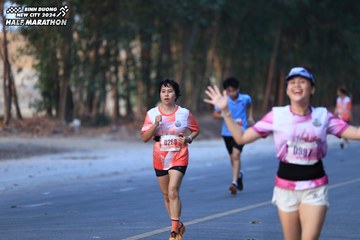 BINH DUONG NEW CITY HALF MARATHON 2024 - Ảnh #1750661