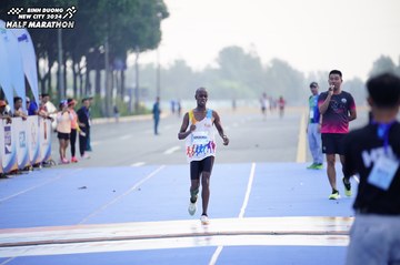 BINH DUONG NEW CITY HALF MARATHON 2024 - Ảnh #1772622