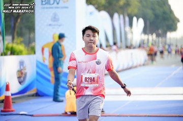 BINH DUONG NEW CITY HALF MARATHON 2024 - Ảnh #1762983