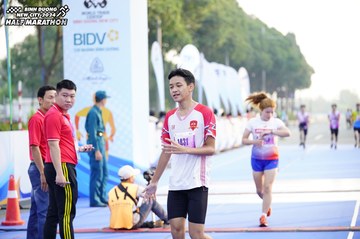 BINH DUONG NEW CITY HALF MARATHON 2024 - Ảnh #1758369