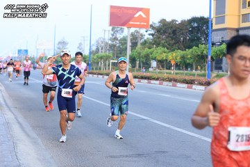 BINH DUONG NEW CITY HALF MARATHON 2024 - Ảnh #1770671