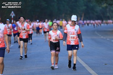 BINH DUONG NEW CITY HALF MARATHON 2024 - Ảnh #1772045