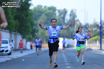 BINH DUONG NEW CITY HALF MARATHON 2024 - Ảnh #1766230