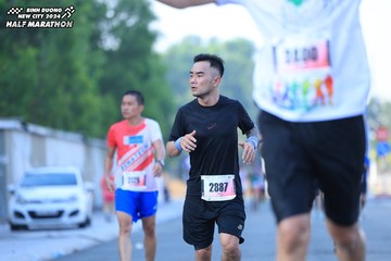 BINH DUONG NEW CITY HALF MARATHON 2024 - Ảnh #1765946