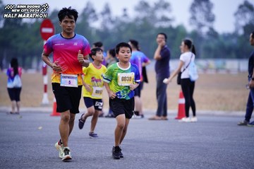 BINH DUONG NEW CITY HALF MARATHON 2024 - Ảnh #1725249