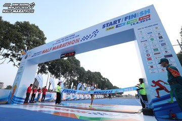 BINH DUONG NEW CITY HALF MARATHON 2024 - Ảnh #1737997