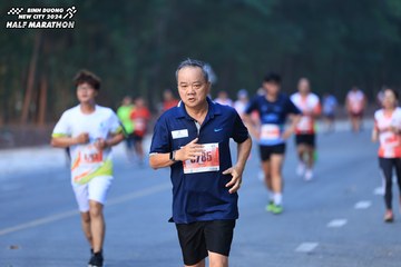 BINH DUONG NEW CITY HALF MARATHON 2024 - Ảnh #1750583