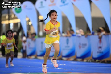 BINH DUONG NEW CITY HALF MARATHON 2024 - Ảnh #1727685