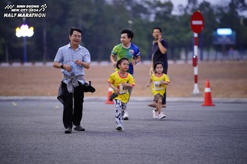 BINH DUONG NEW CITY HALF MARATHON 2024 - Ảnh #1725857