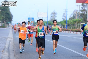 BINH DUONG NEW CITY HALF MARATHON 2024 - Ảnh #1768747